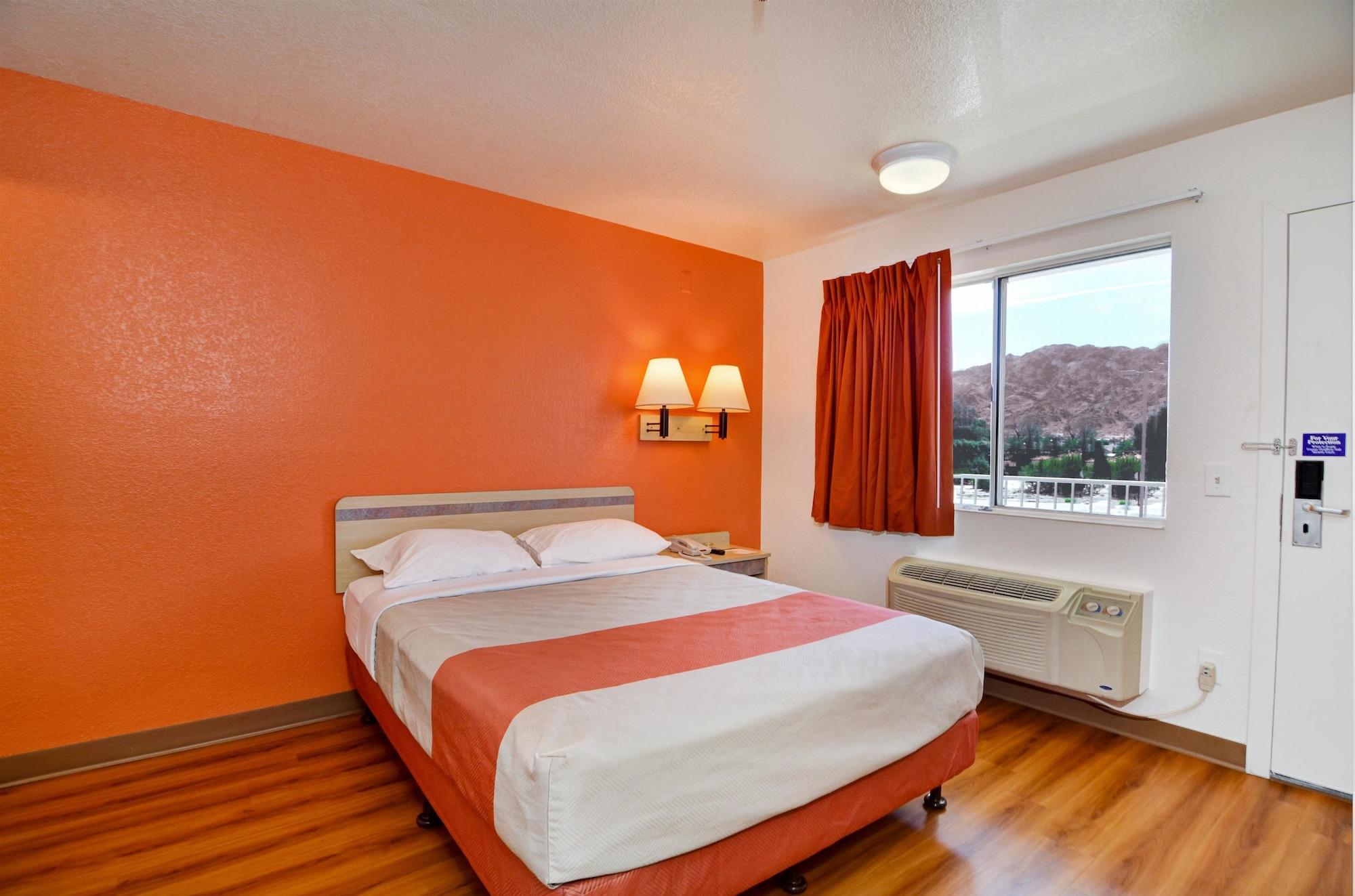Motel 6-Twentynine Palms, Ca エクステリア 写真