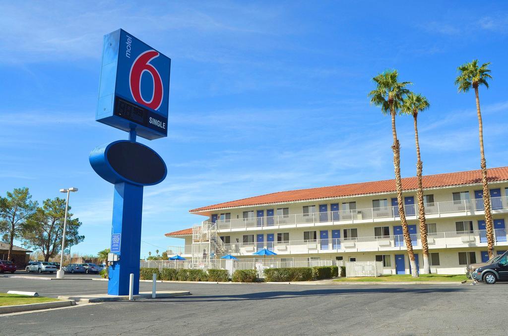 Motel 6-Twentynine Palms, Ca エクステリア 写真