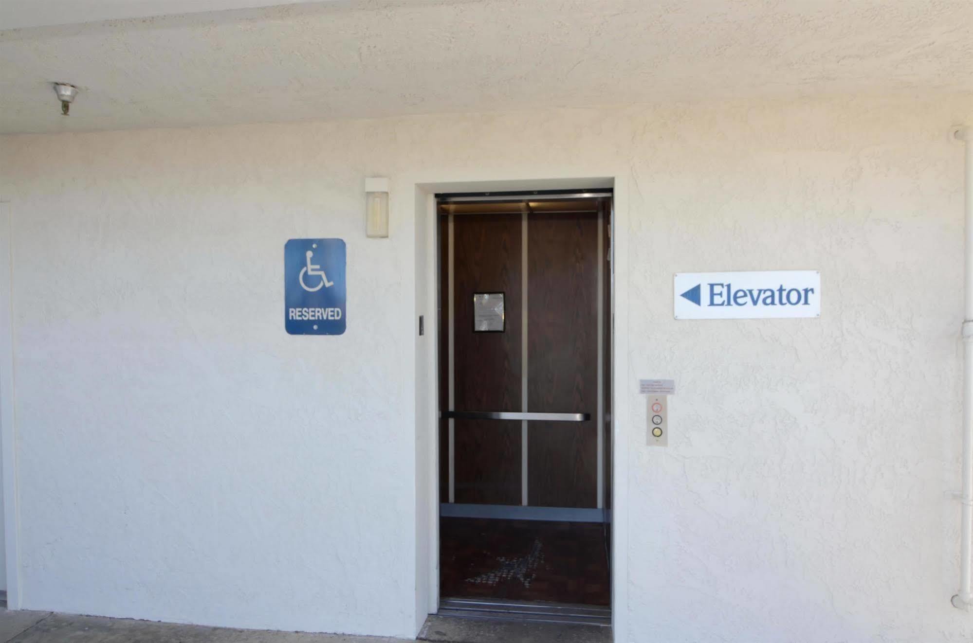 Motel 6-Twentynine Palms, Ca エクステリア 写真