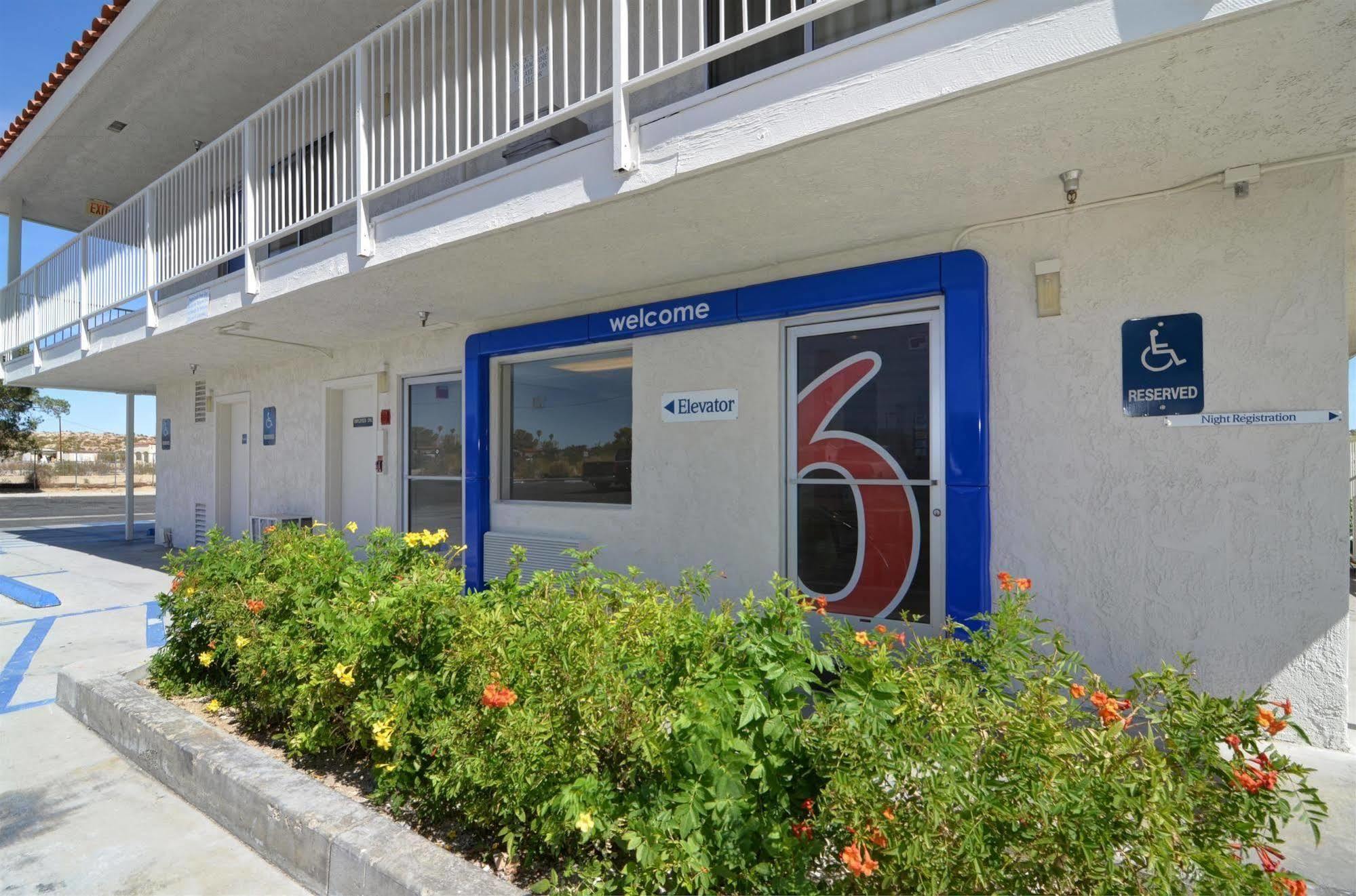 Motel 6-Twentynine Palms, Ca エクステリア 写真