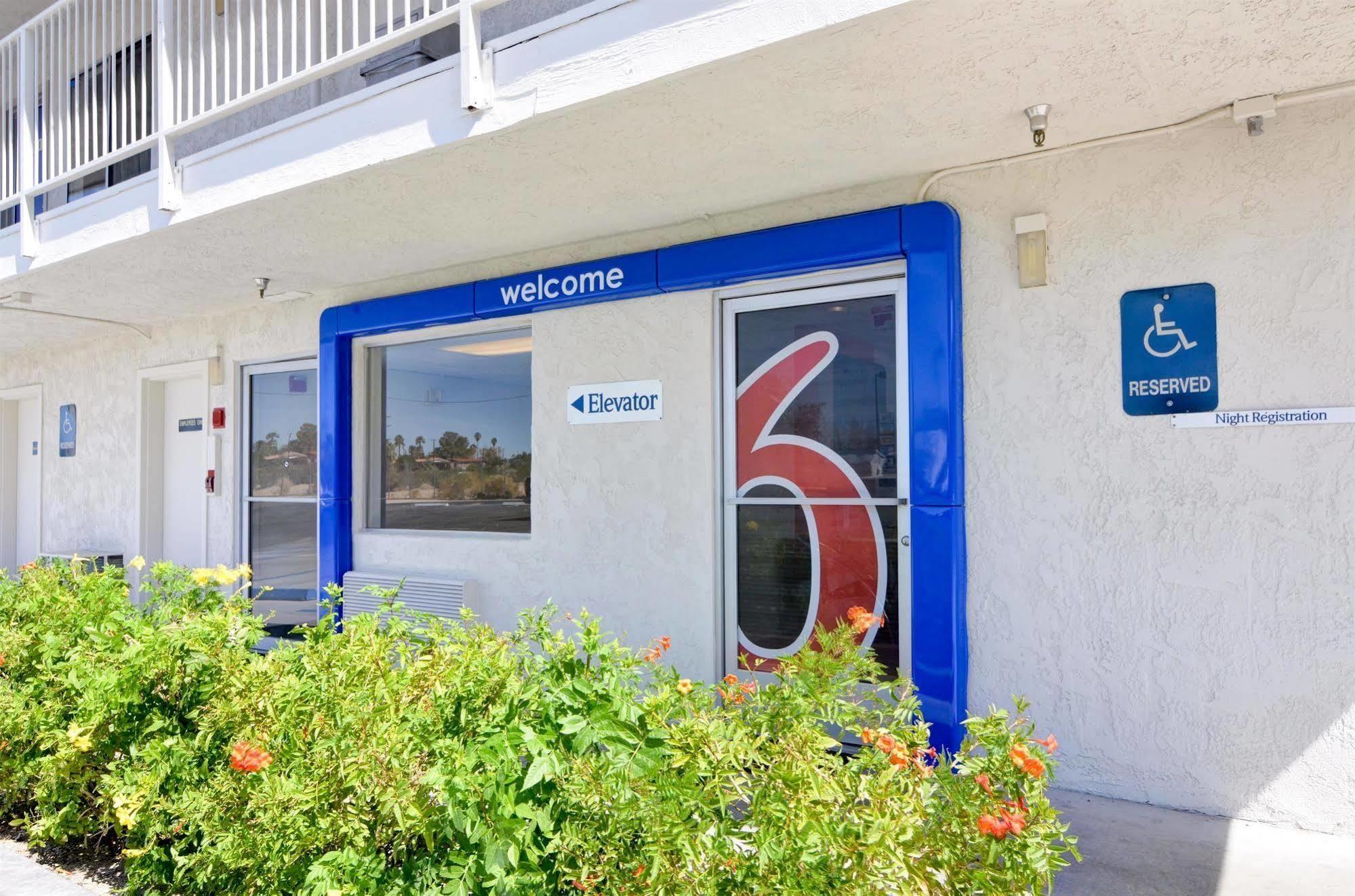 Motel 6-Twentynine Palms, Ca エクステリア 写真
